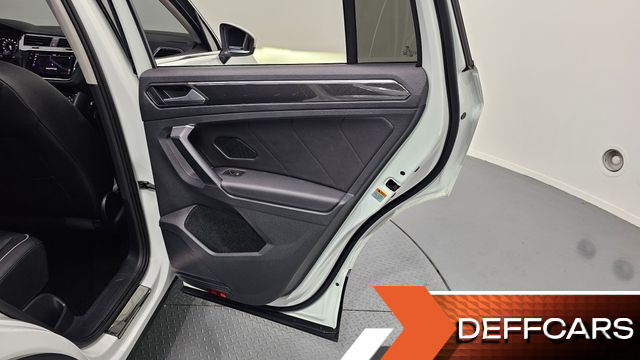 Volkswagen TIGUAN 2.0 TDI Prestige купить на сайте DeffCars