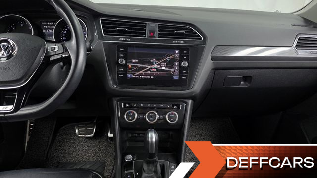 Volkswagen TIGUAN 2.0 TDI Premium купить на сайте DeffCars