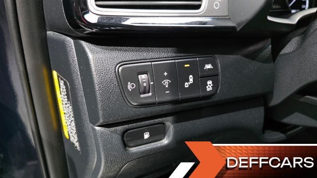 Kia NIRO Noblesse купить на сайте DeffCars