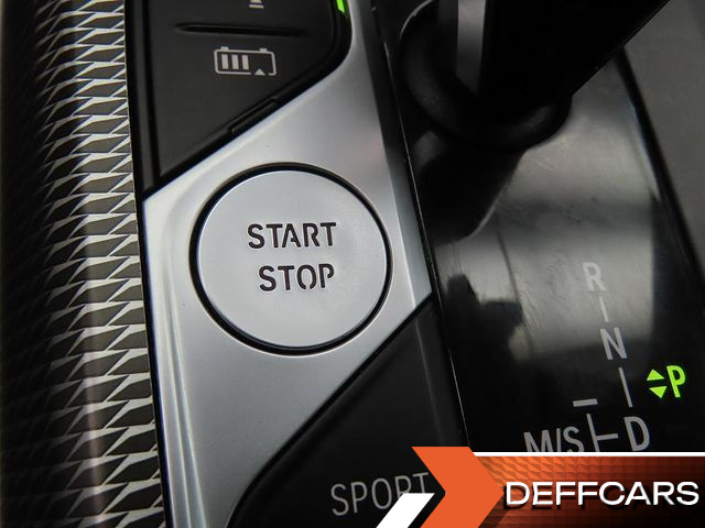 BMW 3-SERIES 330e M Sport купить на сайте DeffCars