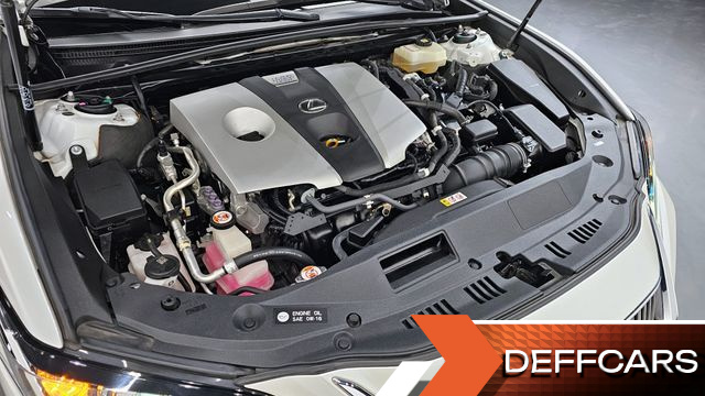 Lexus ES Luxury Plus купить на сайте DeffCars