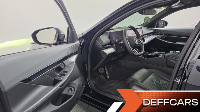 BMW 5-SERIES 530e M Sport купить на сайте DeffCars
