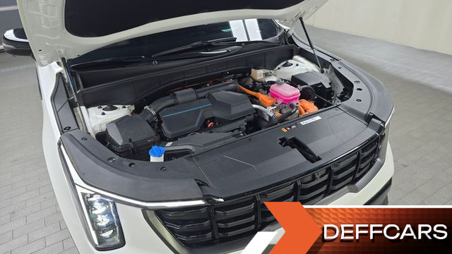 Kia SORENTO HEV 1.6 4WD Gravity купить на сайте DeffCars