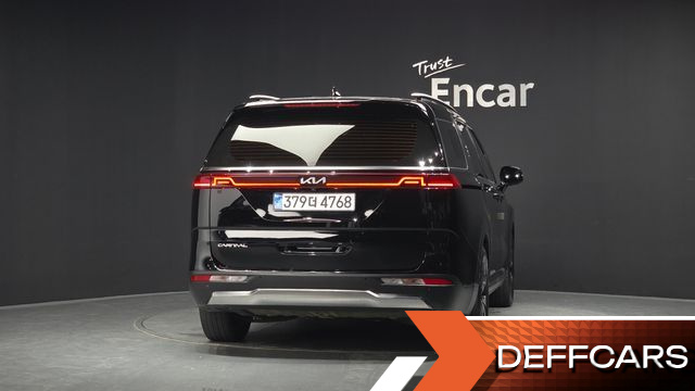 Kia CARNIVAL Gasoline 9-Seater Signature купить на сайте DeffCars