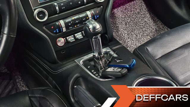 Ford MUSTANG Coupe купить на сайте DeffCars