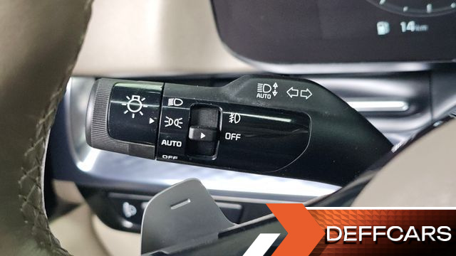 Kia CARNIVAL Gasoline 9-Seater Hi-Limousine Signature купить на сайте DeffCars