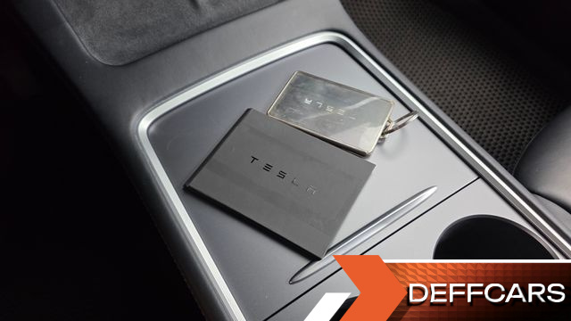 Tesla MODEL Y Long Range AWD купить на сайте DeffCars