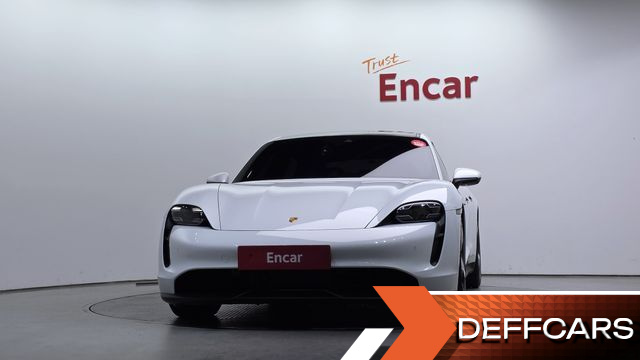 Porsche TAYCAN 4S купить на сайте DeffCars