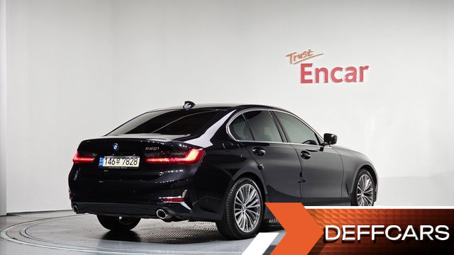BMW 3-SERIES 320i Luxury купить на сайте DeffCars