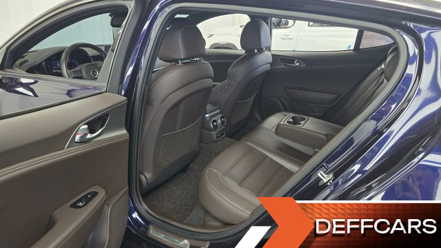 Kia STINGER 2.0 Turbo 2WD Platinum купить на сайте DeffCars