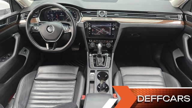 Volkswagen PASSAT 2.0 TDI Premium купить на сайте DeffCars