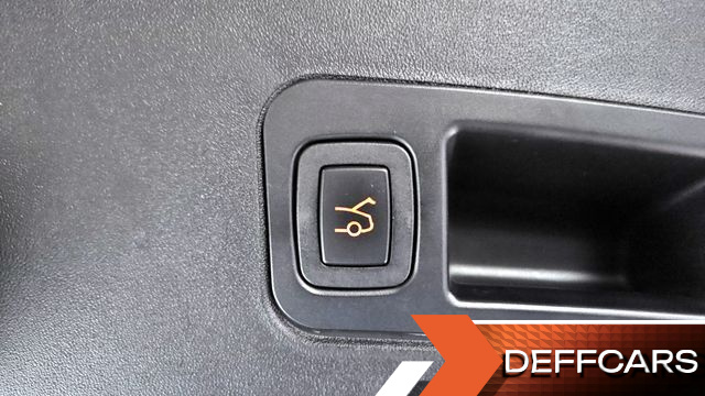 Tesla MODEL S 90D купить на сайте DeffCars