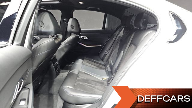BMW 3-SERIES 320i M Sport купить на сайте DeffCars