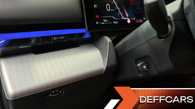 BMW 5-SERIES 530i xDrive M Sport купить на сайте DeffCars
