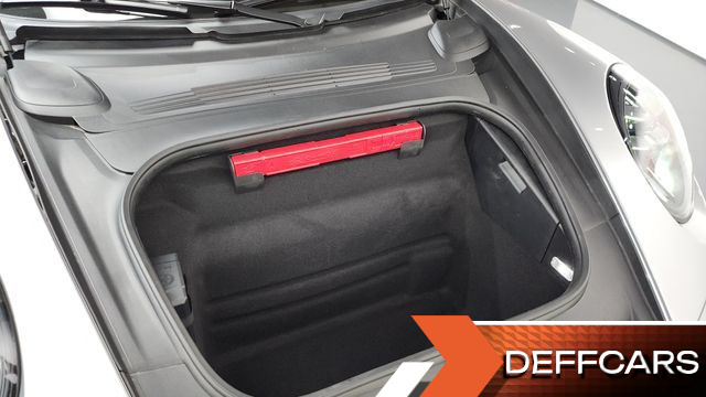 Porsche 911 Carrera GTS Cabriolet купить на сайте DeffCars