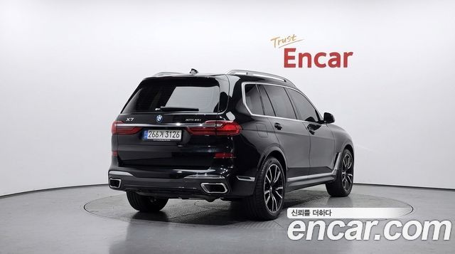 BMW X7 xDrive 40i M Sport 6STR купить на сайте DeffCars