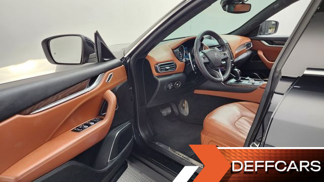 Maserati LEVANTE 3.0 S AWD GranLusso купить на сайте DeffCars