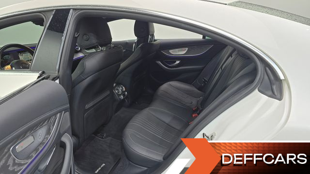Mercedes CLS-CLASS CLS450 4MATIC AMG Line купить на сайте DeffCars