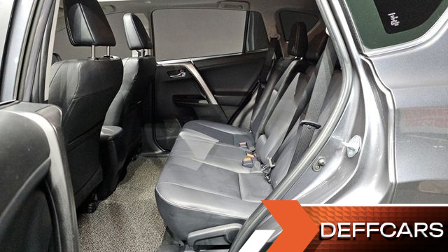 Toyota RAV4 2.5 2WD 4th купить на сайте DeffCars