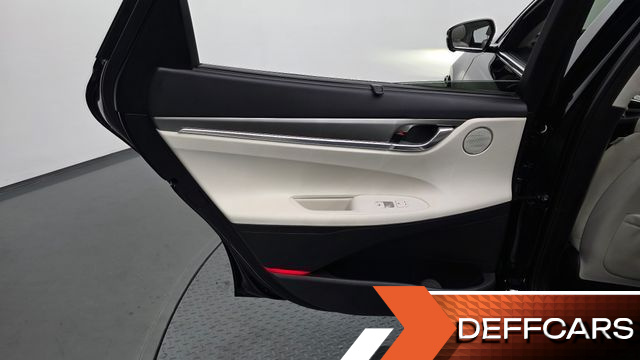Hyundai GRANDEUR 2.5 Le Blanc купить на сайте DeffCars