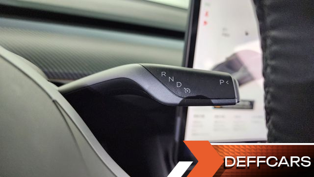 Tesla MODEL 3 Long Range AWD купить на сайте DeffCars