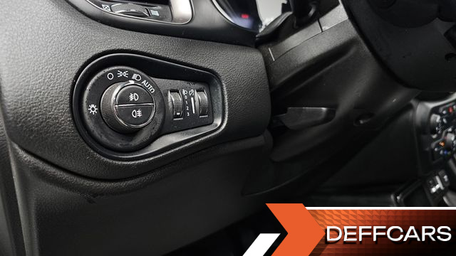Jeep RENEGADE 1.3 Limited купить на сайте DeffCars