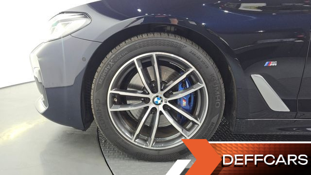 BMW 5-SERIES 520i M Sport купить на сайте DeffCars
