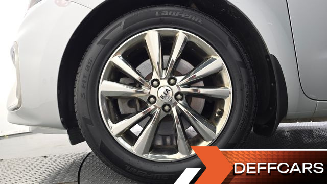 Kia CARNIVAL Gasoline 9-Seater Noblesse купить на сайте DeffCars