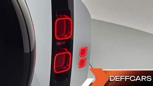 Land Rover DEFENDER 110 P300 X-Dynamic SE купить на сайте DeffCars