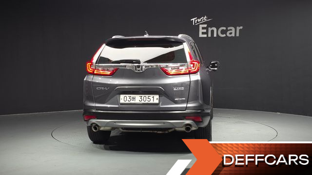 Honda CR-V 1.5 Touring 4WD купить на сайте DeffCars