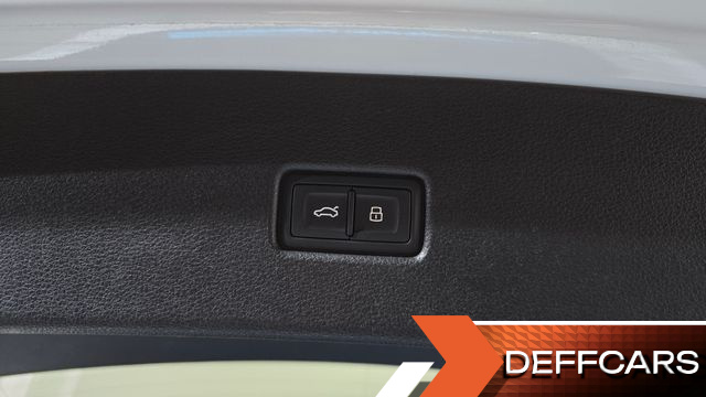 Audi Q5 45 TFSI Quattro Sportback купить на сайте DeffCars