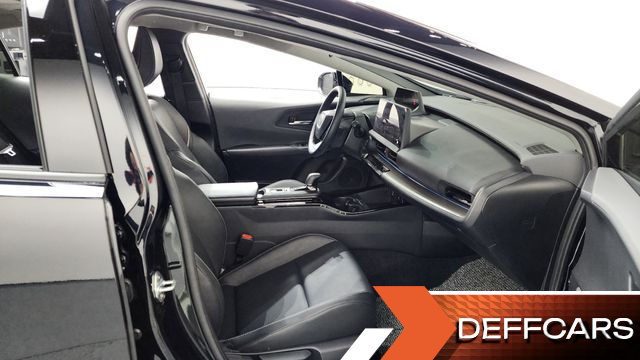 Toyota PRIUS 2.0 XLE купить на сайте DeffCars