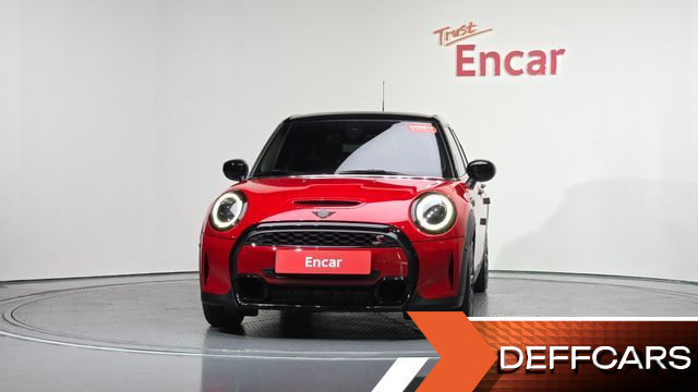 Mini COOPER 5Door Classic Third Generation купить на сайте DeffCars