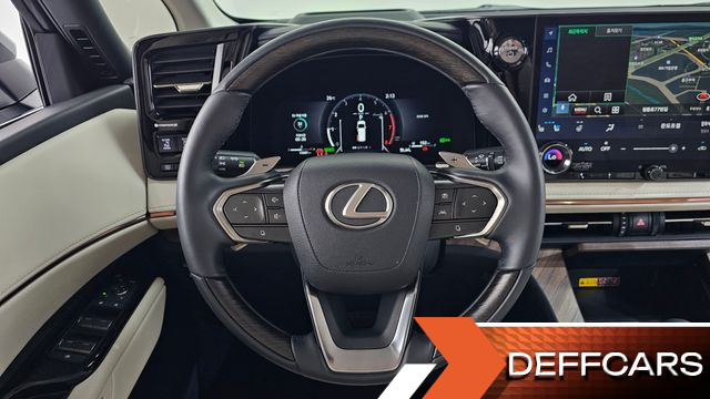 Lexus LM 500h Executive купить на сайте DeffCars
