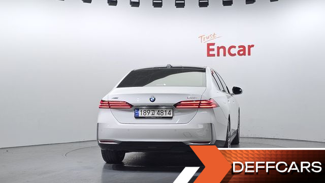 BMW 5-SERIES 530i xDrive купить на сайте DeffCars