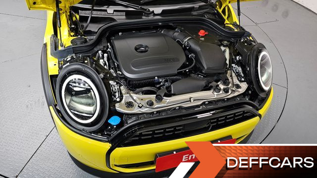 Mini COOPER 5Door Classic купить на сайте DeffCars
