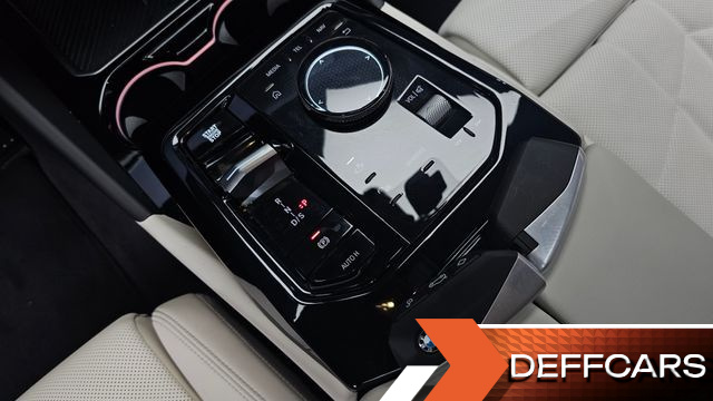 BMW 5-SERIES 520i купить на сайте DeffCars
