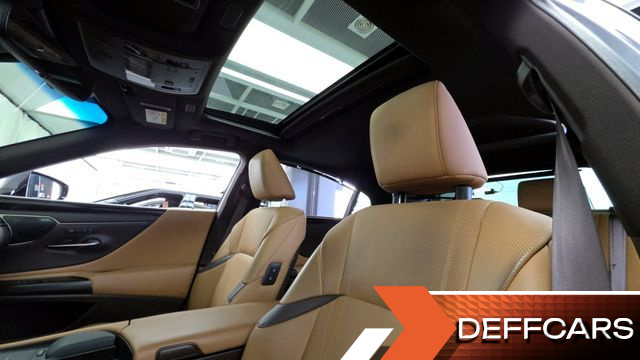 Lexus ES Executive купить на сайте DeffCars