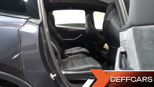 Tesla MODEL Y L Long Range AWD купить на сайте DeffCars