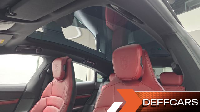 Porsche TAYCAN 4S купить на сайте DeffCars