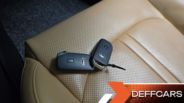 Kia K5 1.6 Turbo Prestige купить на сайте DeffCars