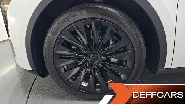 Tesla MODEL Y Long Range AWD купить на сайте DeffCars
