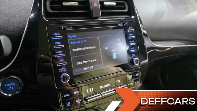 Toyota PRIUS 1.8 купить на сайте DeffCars