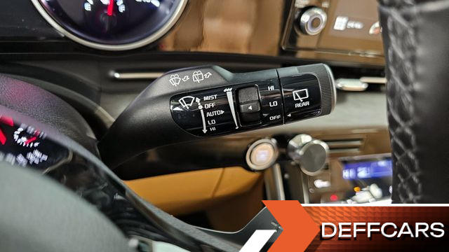 Kia CARNIVAL Gasoline 9-Seater Noblesse купить на сайте DeffCars