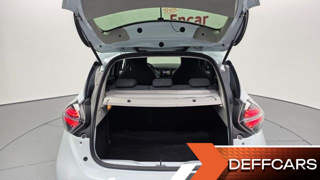 Renault-KoreaSamsung ZOE ZEN купить на сайте DeffCars