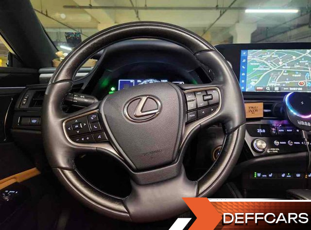Lexus ES Executive купить на сайте DeffCars