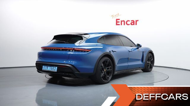 Porsche TAYCAN 4 Cross Turismo купить на сайте DeffCars