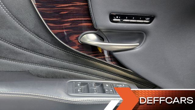Lexus LS 3.5 Luxury AWD купить на сайте DeffCars