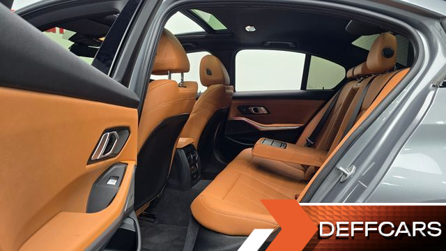 BMW 3-SERIES 320i M Sport купить на сайте DeffCars