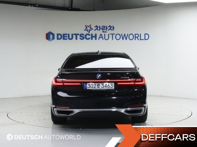 BMW 7-SERIES 745e iPerformance Design Pure Excellence купить на сайте DeffCars